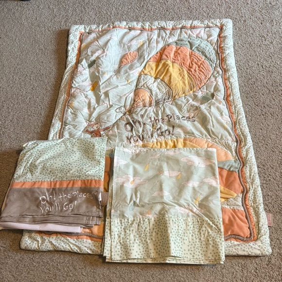 Dr. Seuss Oh the Places You’ll Go Trend Lab Crib Blanket 2 Valance Set - Picture 2 of 7